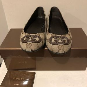 GUCCI FLAT SHOES